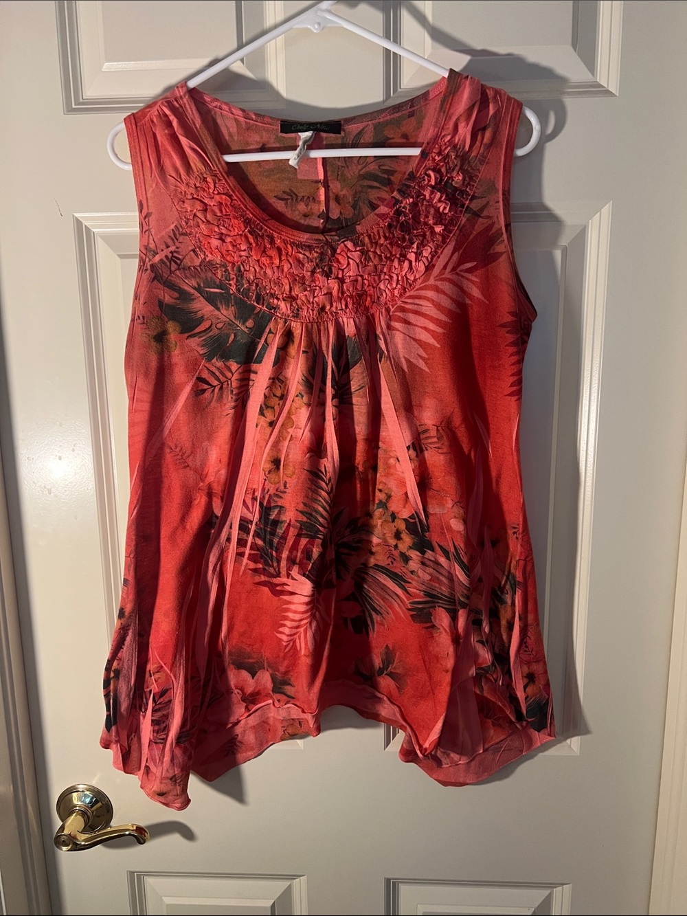Women's Coral Tropical Print Sleeveless Tank with Smocked Yoke